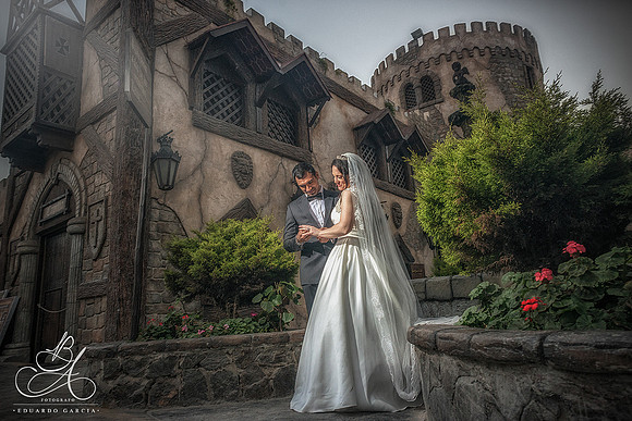 Love in the castle.
